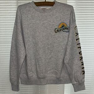 reflex M Crew Heather Gray Fleece Interior  California Embroidered Sweatshirt